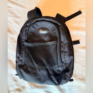 Lowepro Black Camera/lenses mini carryon/Backpack